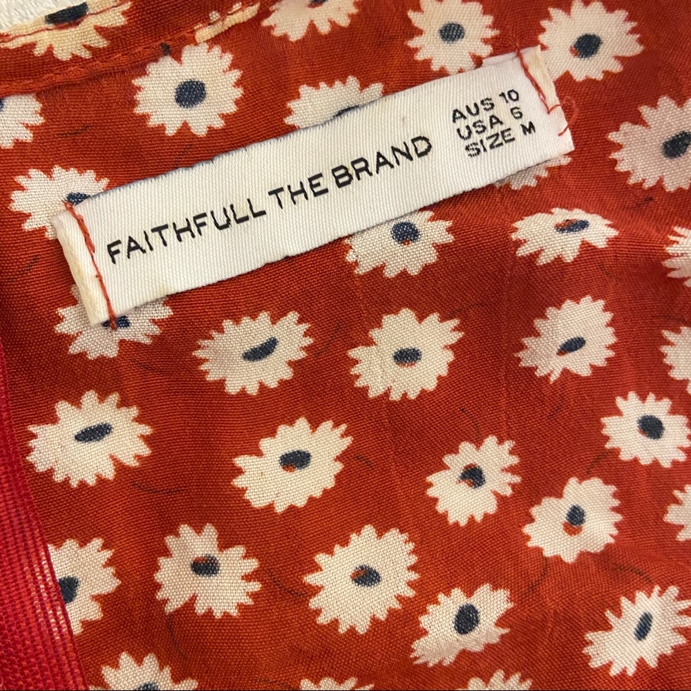 Faithfull The Brand Nina Midi Dress in Danica Floral - Picture 11 of 13